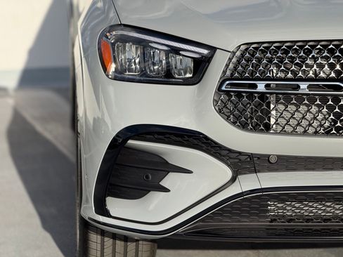 New 2026 Mercedes-Benz GLE 450e 4MATIC image 6