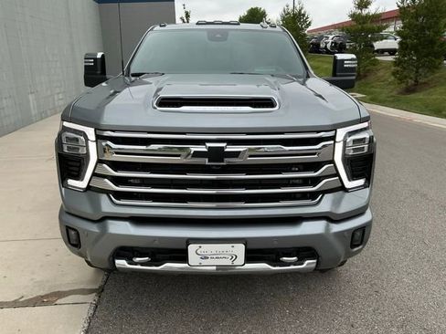 Used 2024 Chevrolet Silverado 2500 High Country w/ High Country Premium Package AWD/4WD image 10