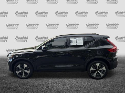 Certified 2024 Volvo XC40 B5 Core w/ Protection Package Premier AWD/4WD image 7