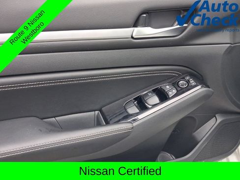 Certified 2023 Nissan Altima 2.5 SV w/ SV Premium Package AWD/4WD image 18