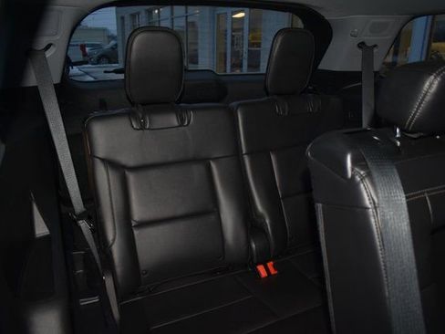 Used 2024 Ford Explorer Limited image 48