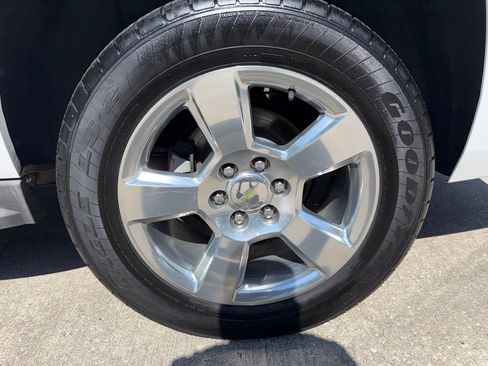 Used 2015 Chevrolet Suburban LT w/ Max Trailering Package RWD image 45