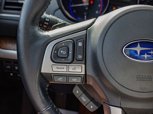 Used 2016 Subaru Outback 2.5i Limited AWD/4WD image 23