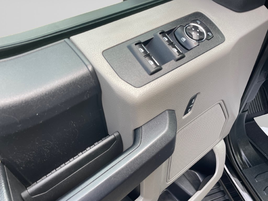 Used 2019 Ford F150 XL w/ Equipment Group 101A Mid AWD/4WD image 23