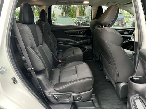 Used 2025 Subaru Ascent Premium AWD/4WD image 25