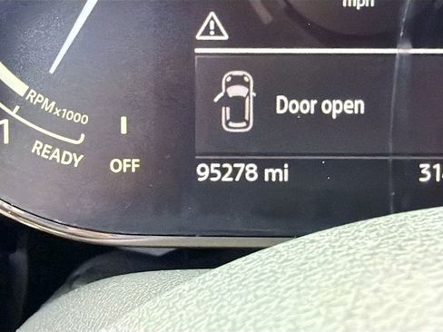 Used 2021 MINI Cooper S w/ Coral Red Edition image 39