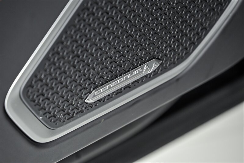 Used 2023 Lamborghini Urus S AWD/4WD image 24