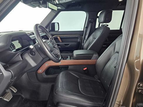 Used 2020 Land Rover Defender 110 X AWD/4WD image 22