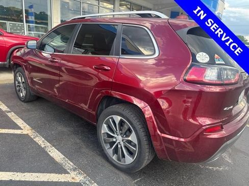 Used 2019 Jeep Cherokee Overland AWD/4WD image 10