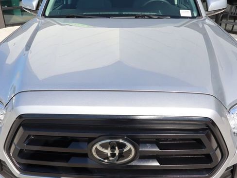 Used 2022 Toyota Tacoma SR w/ SR Convenience Package image 16