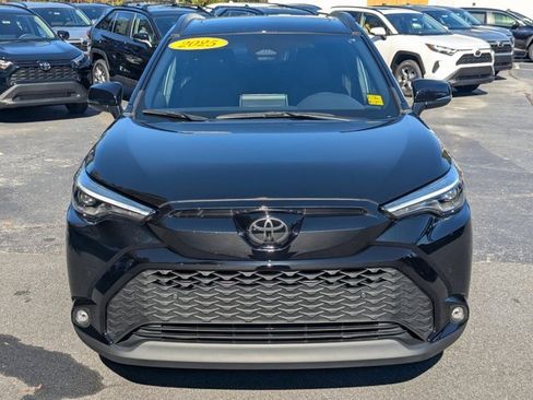 Used 2025 Toyota Corolla Cross AWD Hybrid image 2