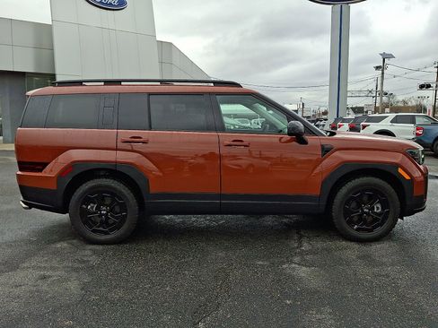 Used 2025 Hyundai Santa Fe XRT image 4