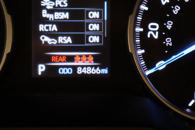 Used 2022 Toyota RAV4 XLE w/ Convenience Package AWD/4WD image 16
