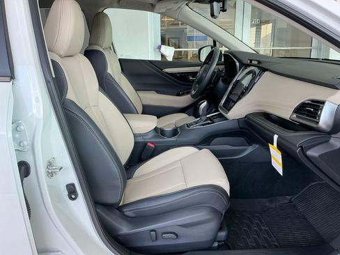 Used 2025 Subaru Outback Limited w/ Popular Package #2 image 32