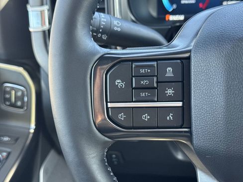 Used 2026 Ford F250 Platinum w/ Tremor Off-Road Package image 19