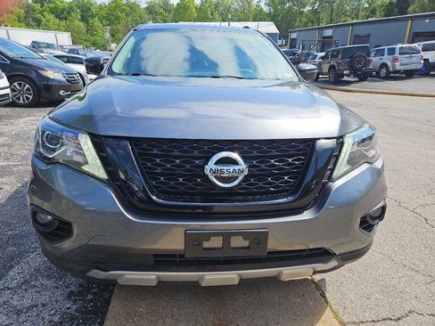 Used 2020 Nissan Pathfinder SL AWD/4WD image 3