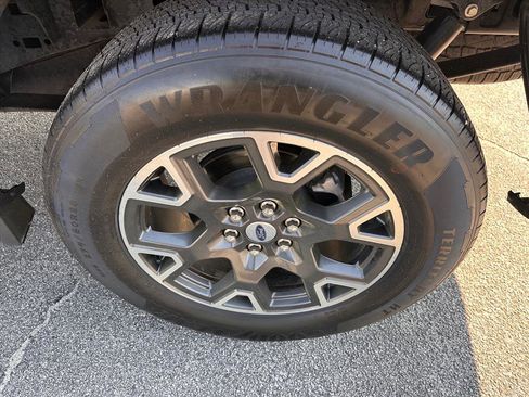 Certified 2025 Ford F150 STX w/ Equipment Group 200A image 27