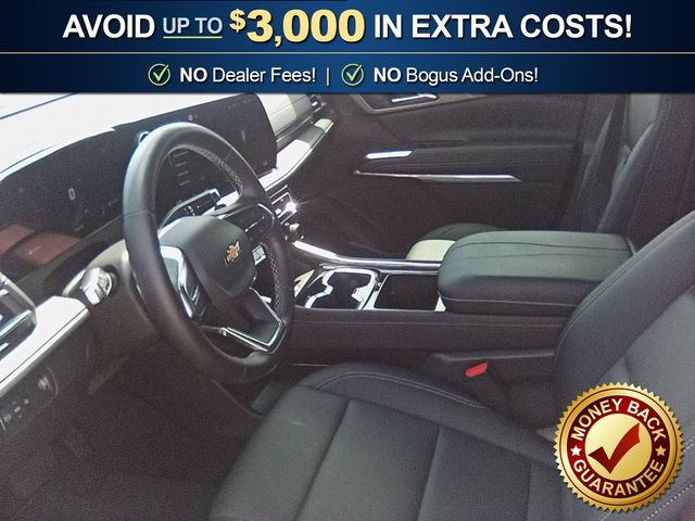 Used 2025 Chevrolet Traverse LT w/ LPO, Floor Liner Package FWD image 14