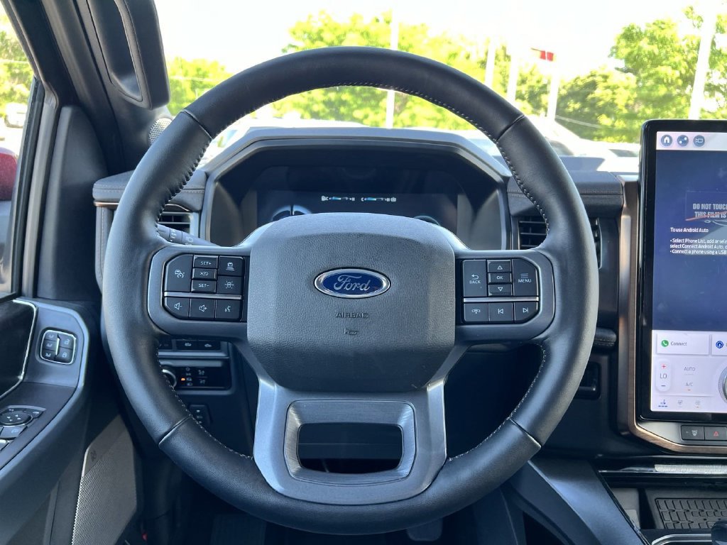 Used 2023 Ford F150 Lightning Lariat AWD/4WD image 15