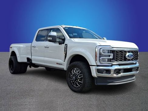 Used 2026 Ford F450 King Ranch w/ Chrome Package image 3