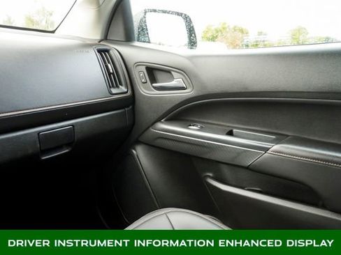 Used 2022 GMC Canyon AT4 image 28