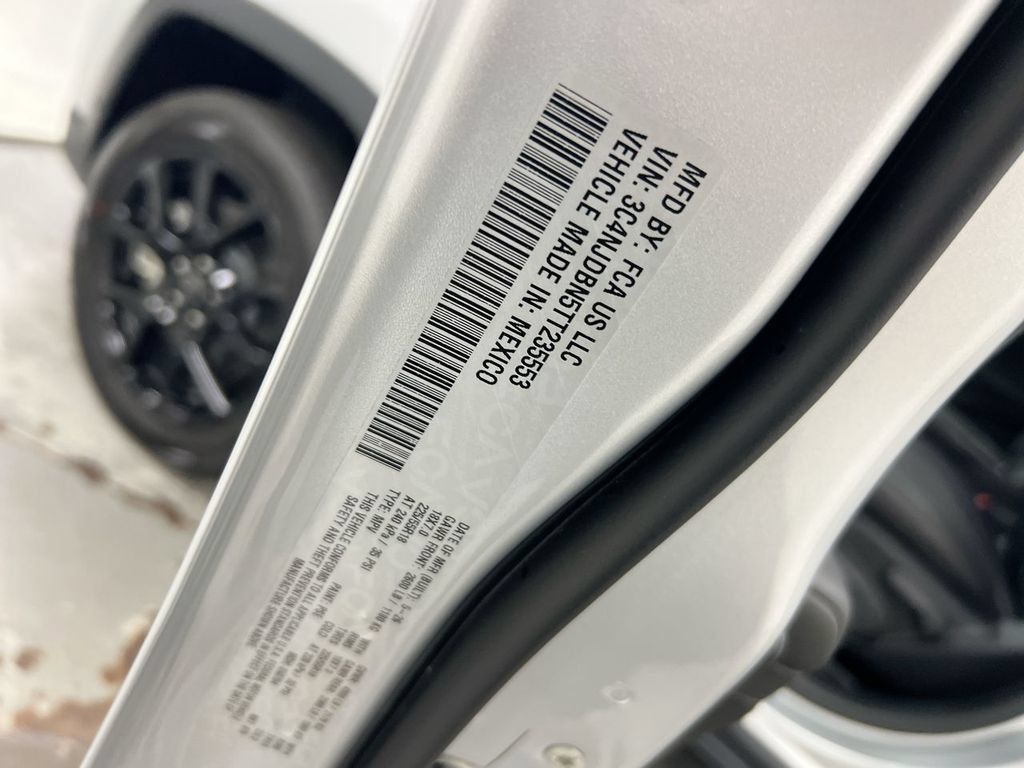 New 2026 Jeep Compass Latitude AWD/4WD image 26