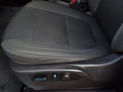 Used 2022 Chevrolet Silverado 2500 LT AWD/4WD image 21