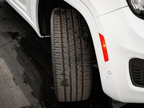 Used 2023 Jeep Grand Cherokee 30th Anniversary image 54