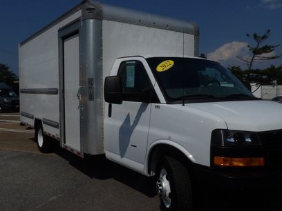Used 2022 GMC Savana 3500 Extended w/ Power Convenience Package