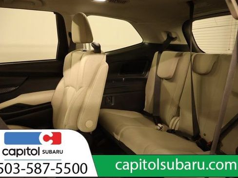Used 2025 Subaru Ascent Premium AWD/4WD image 31