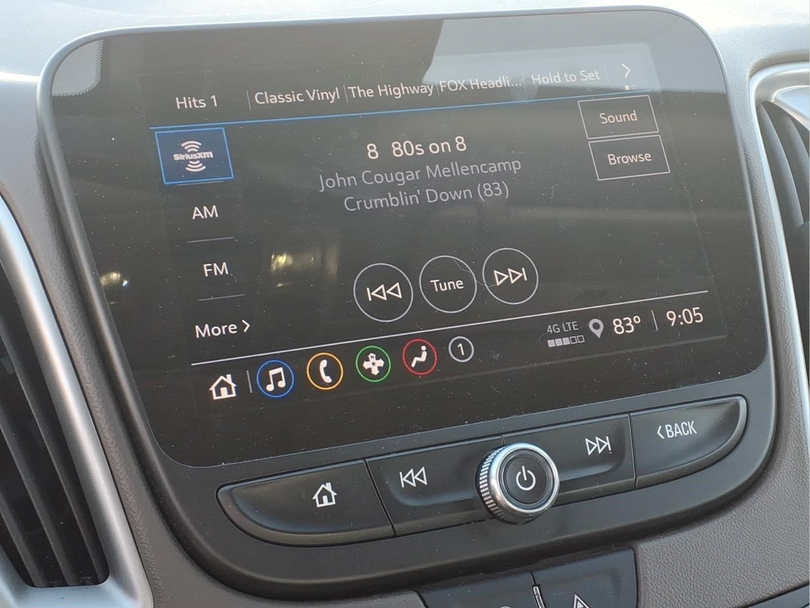 Used 2024 Chevrolet Malibu LT FWD image 10
