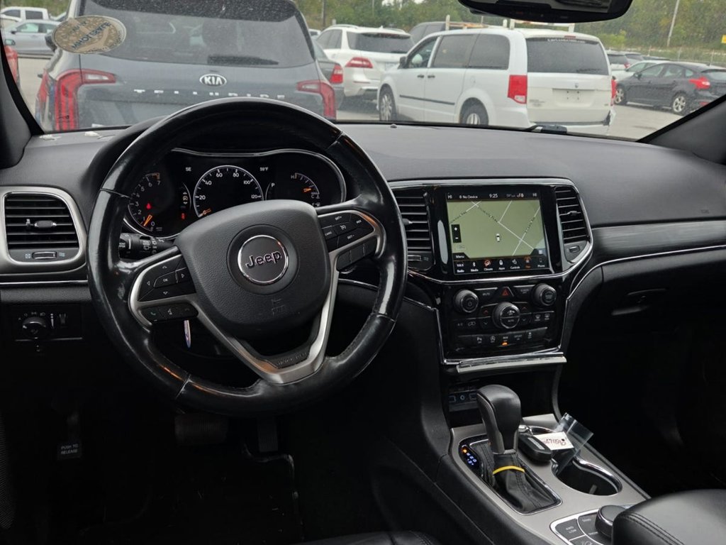 Used 2019 Jeep Grand Cherokee Limited AWD/4WD image 7