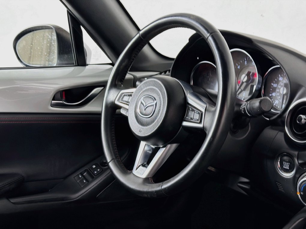 Used 2016 MAZDA MX-5 Miata Grand Touring RWD image 33