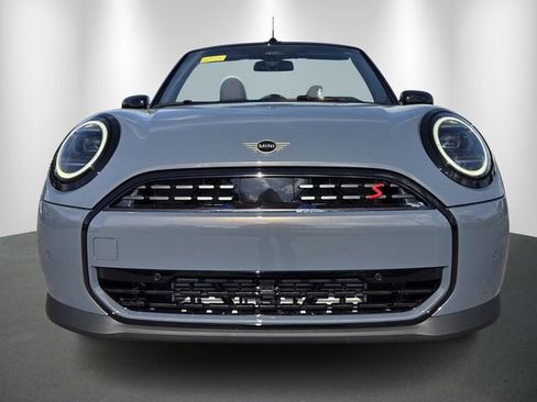 New 2026 MINI Cooper S image 2