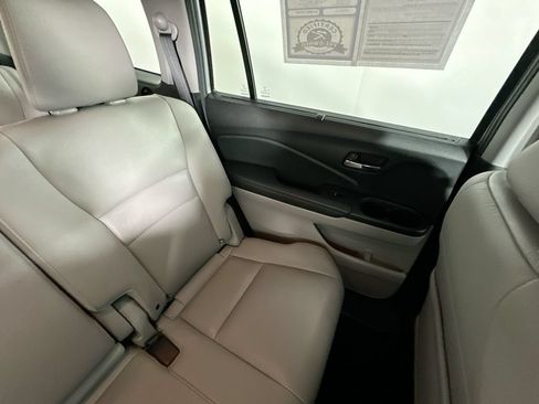Used 2022 Honda Pilot EX-L image 14