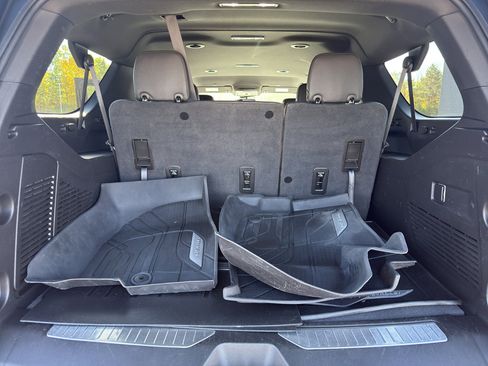 Certified 2023 Chevrolet Suburban Z71 image 36