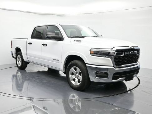 Used 2025 RAM 1500 Big Horn image 3