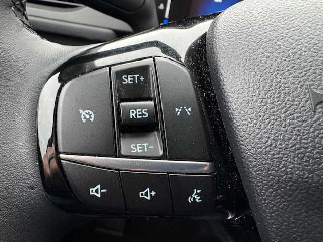 Used 2024 Ford Escape Active AWD/4WD image 7