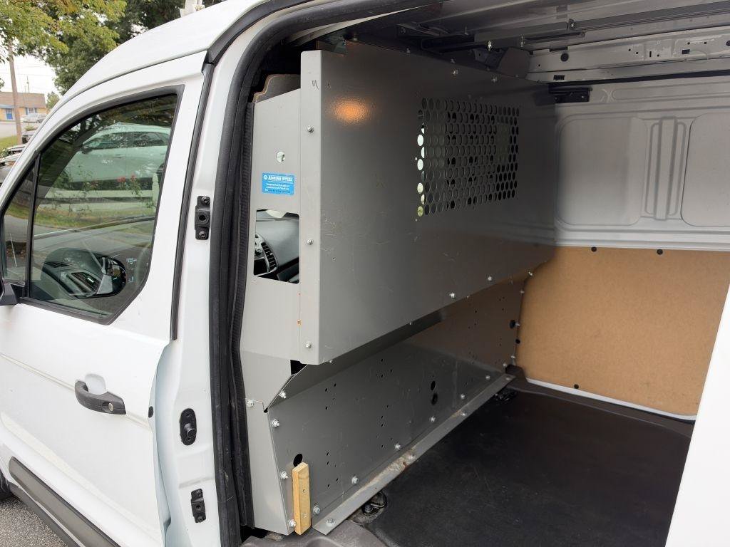 Used 2022 Ford Transit Connect XL FWD image 8