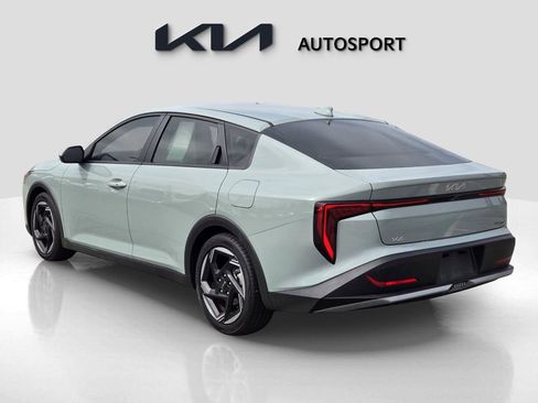 Certified 2025 Kia K4 EX image 10