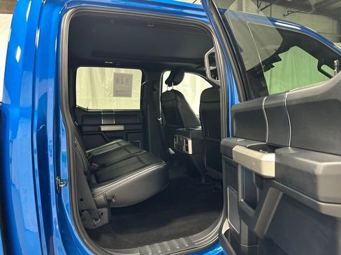 Used 2019 Ford F150 Lariat w/ Equipment Group 502A Luxury AWD/4WD image 48