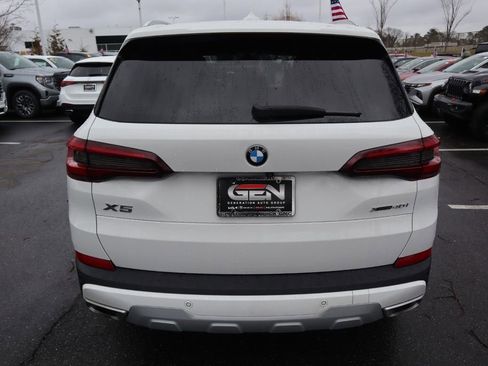 Used 2023 BMW X5 xDrive40i w/ Premium Package AWD/4WD image 5