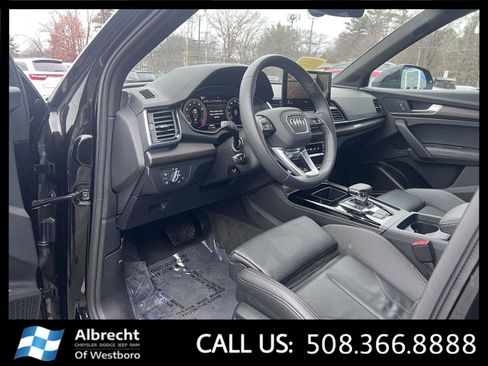 Used 2025 Audi Q5 2.0T Premium Plus w/ Premium Plus Package image 9