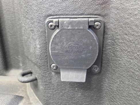 Used 2024 GMC Sierra 1500 Elevation AWD/4WD image 14