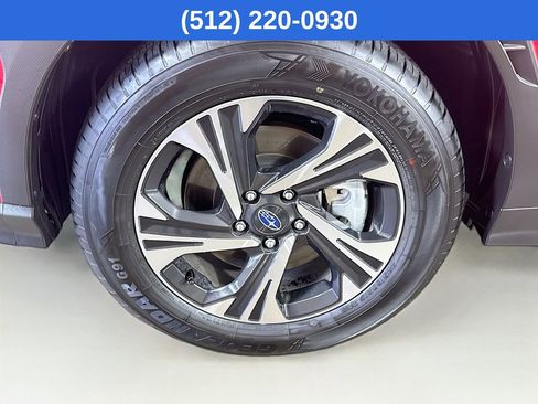 Used 2025 Subaru Crosstrek 2.0i Premium image 40