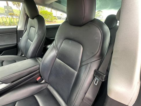Used 2021 Tesla Model 3 Standard Range Plus RWD image 37