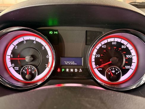 Used 2018 Dodge Grand Caravan SXT FWD image 17