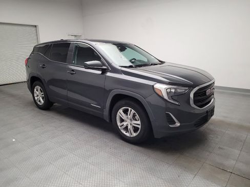 Used 2018 GMC Terrain SLE FWD image 11