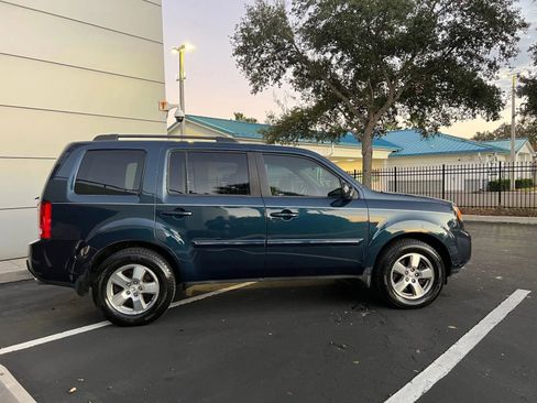 Used 2011 Honda Pilot EX-L image 2