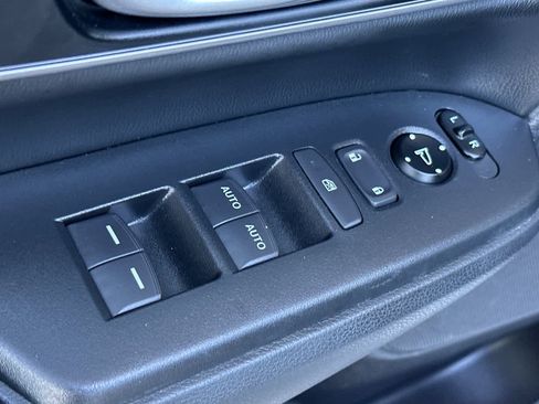 Used 2020 Honda CR-V EX-L image 13